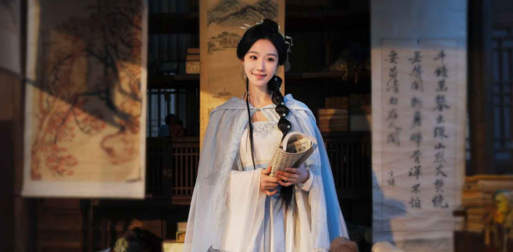 完蛋，我被美女包围了2  第3张