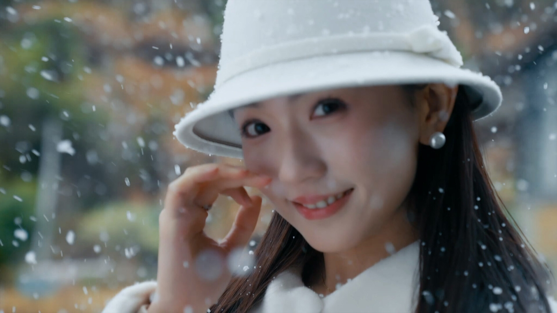 雪落情书时/A Love Letter in Snowfall  第2张